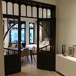 Casa Clementina - 3 Bedroom Apartment In A Art-Nouveau House