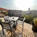 Casa Matti Modern Apartment With Garden View And Terrace