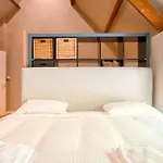 Cozy Retreat With Sauna Near Gent-St-Pieters