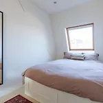 Bright, Spacious Apartments & Perfectly Located In The Heart Of Ghent