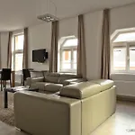 Place 2 Stay