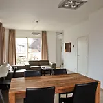 Place 2 Stay