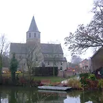Guestrooms Bij Het Station Van Drongen