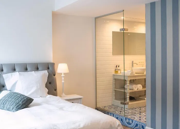 The Hamptons Boutique Hotel