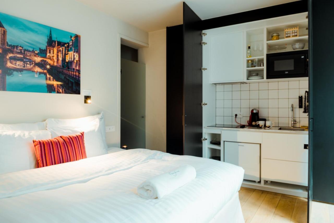 Heirloom - The House Of Edward 3* Gent