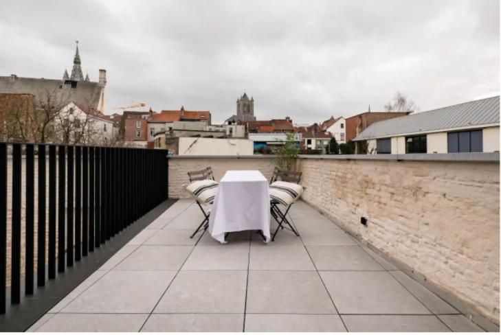 Maison12 - Design With Terrace And View Over Towers Gent