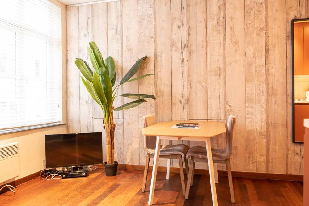Appartement Beautiful Center In Near Medieval Castle Gent
