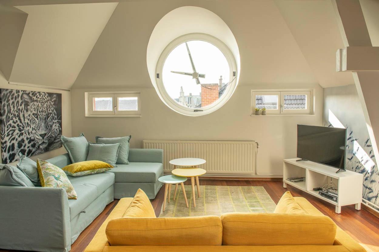 Beautiful Center In Near Medieval Castle Appartement *