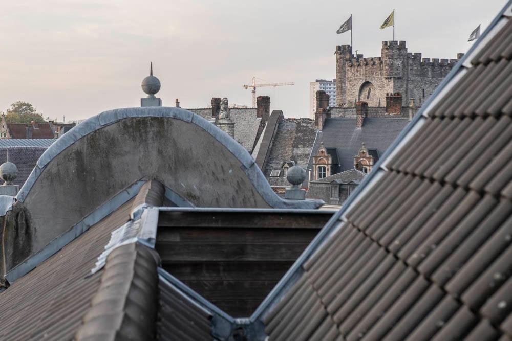 Beautiful Center In Near Medieval Castle Gent