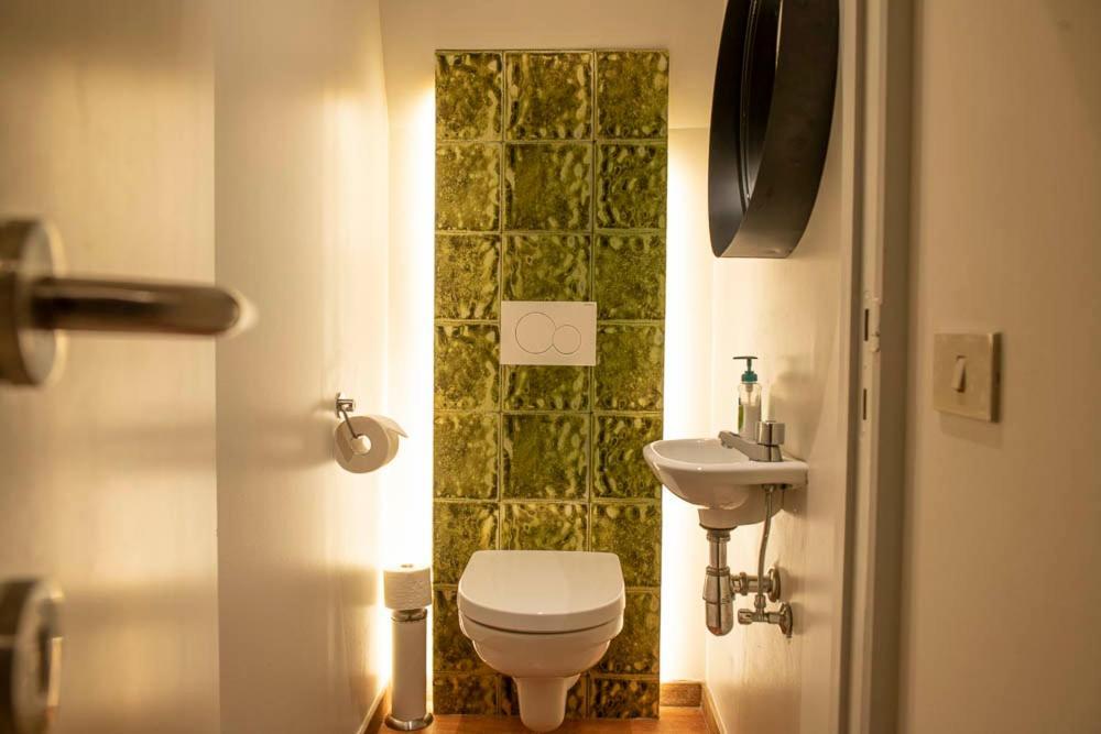 Beautiful Center In Near Medieval Castle * Gent