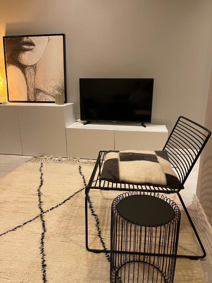 Appartement 3 Luxury Design With Airconditioning, Close To St-pieters Station *