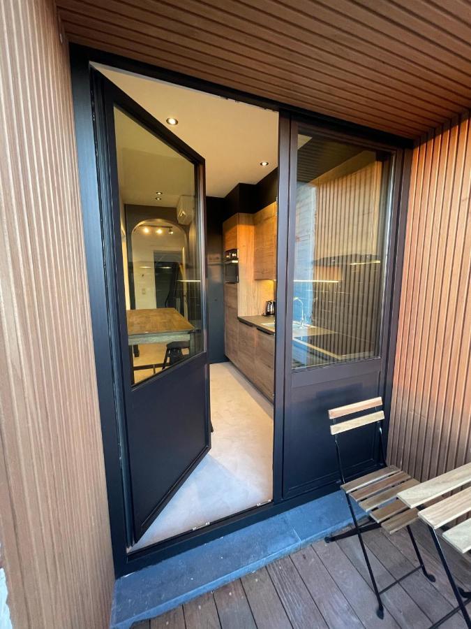 3 Luxury Design With Airconditioning, Close To St-pieters Station *