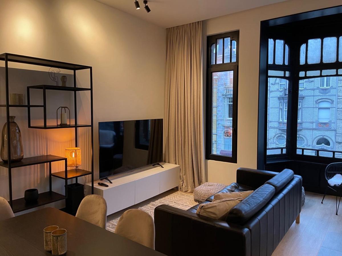 Casa Clementina - 3 Bedroom In A Art-nouveau House Apartment *