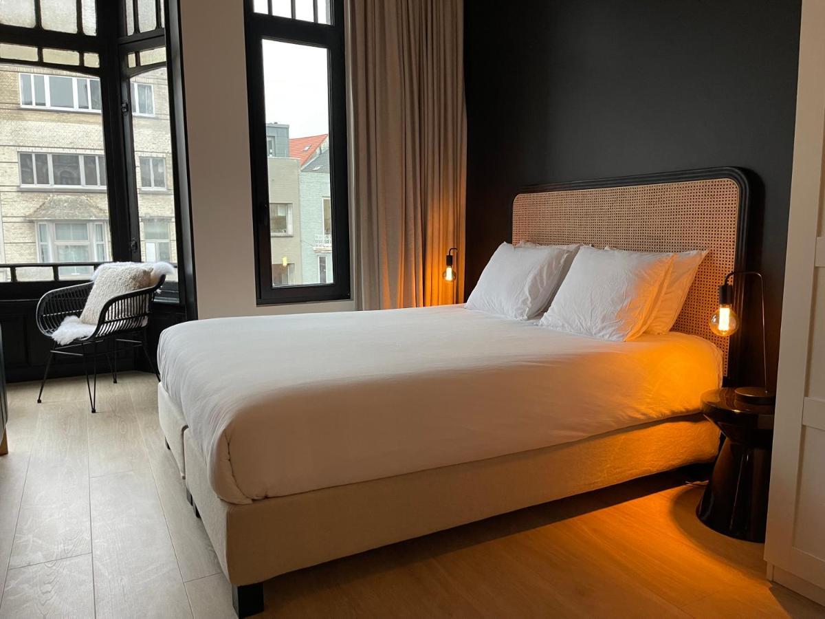 Casa Clementina - 3 Bedroom In A Art-nouveau House Apartment