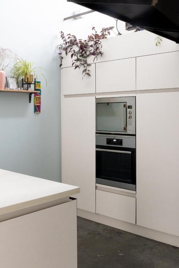 Architectural House Near Center - 20min Walk