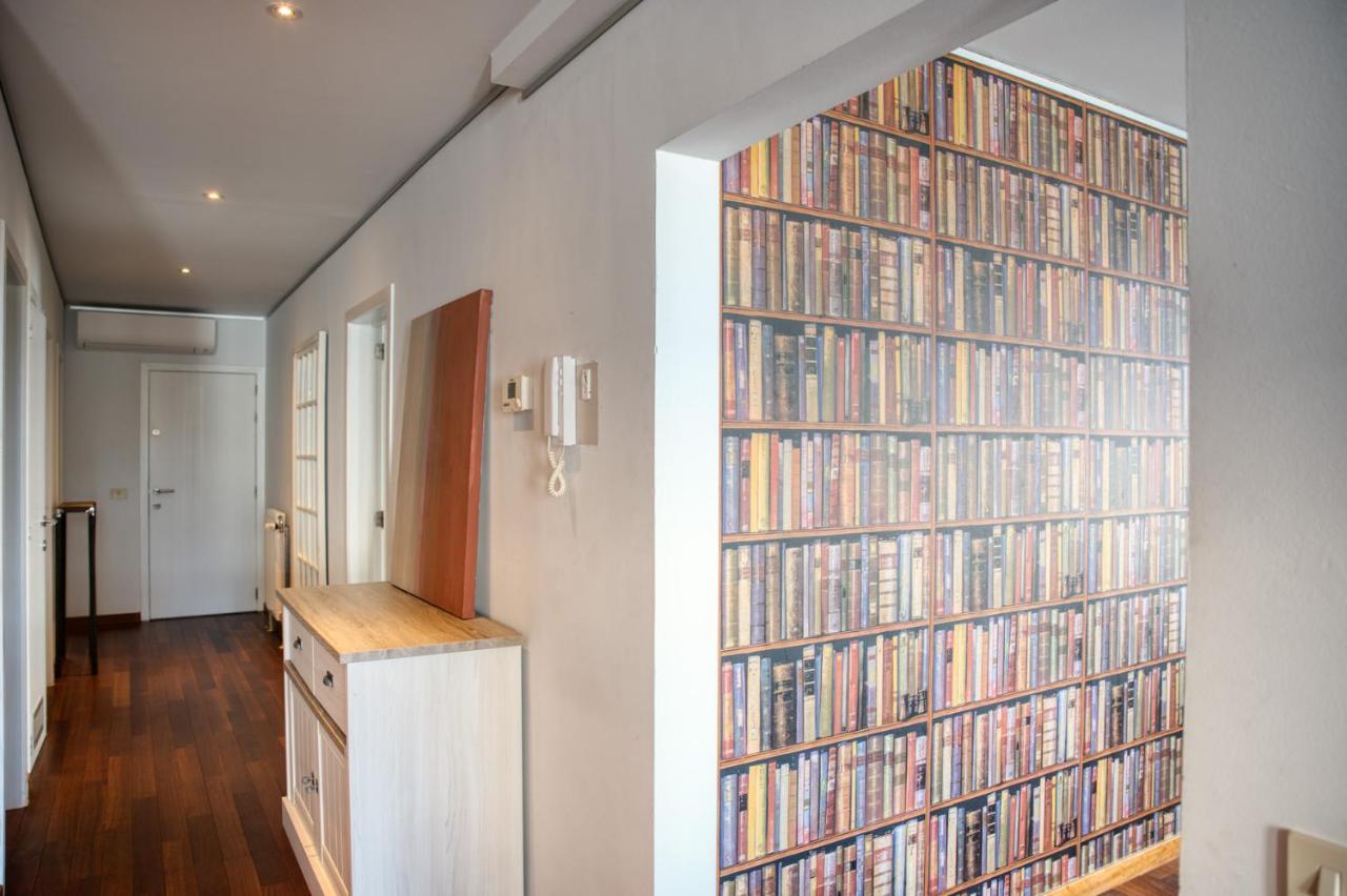 Beautiful Center In Near Medieval Castle Gent