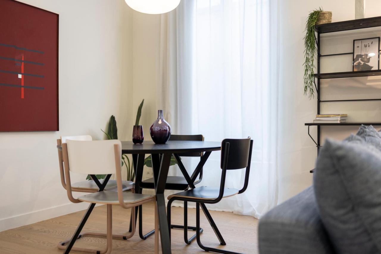 Smartflats - Main Street Apartment *