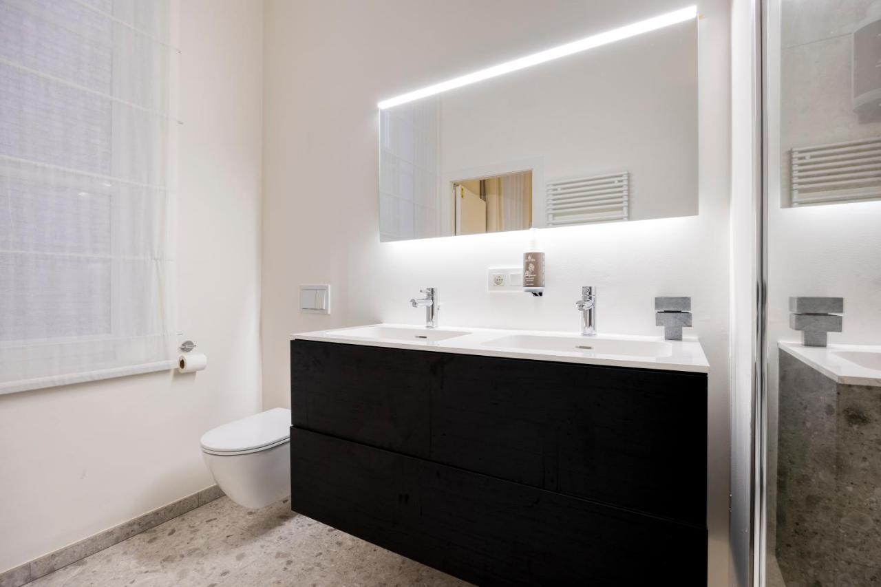 Smartflats - Main Street Apartment *