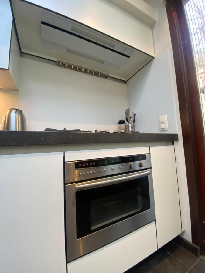Artist's Loft & Garden 3*