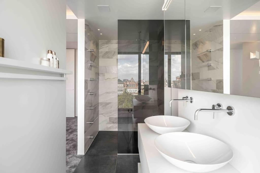 Apartment Exclusive Penthouse/workspace With Stunning Views Ghent