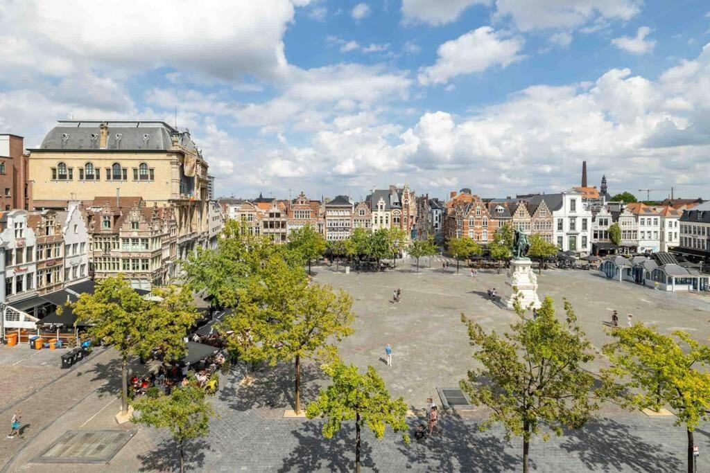 Exclusive Penthouse/workspace With Stunning Views