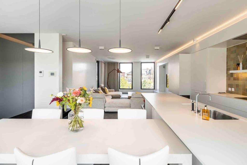 Apartment Exclusive Penthouse/workspace With Stunning Views Ghent