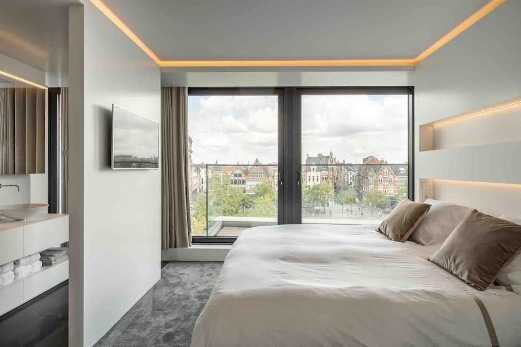 Apartment Exclusive Penthouse/workspace With Stunning Views *