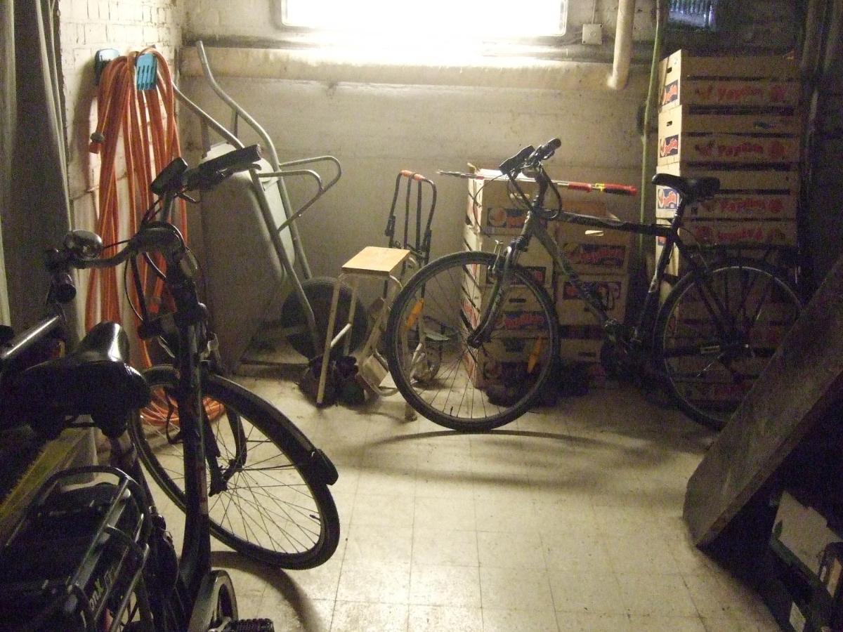 Guestrooms Bij Het Station Drongen Homestay