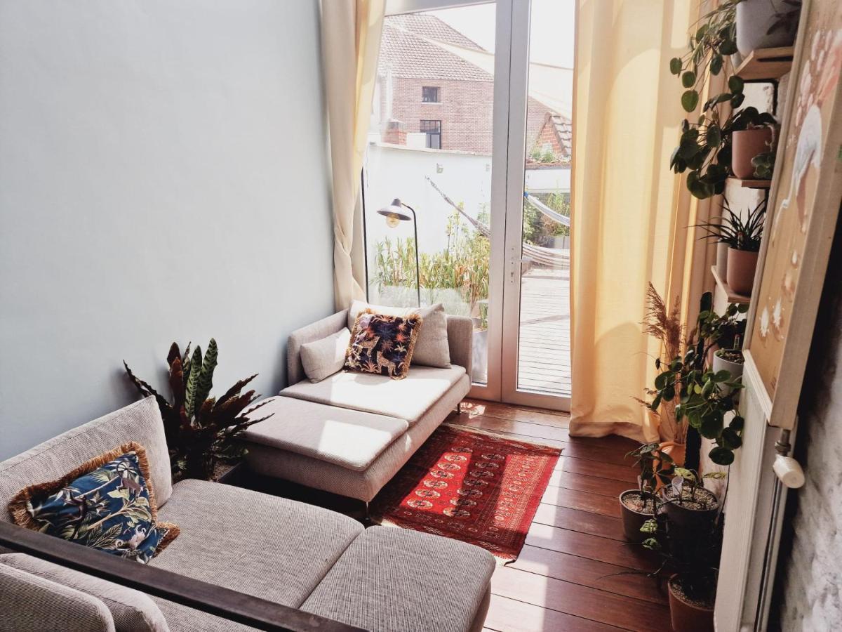 Architectural House Near City Center - 20min Walk Villa