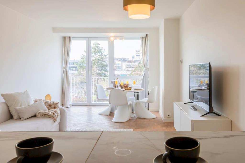 Luxury Leie View Apartment Ghent