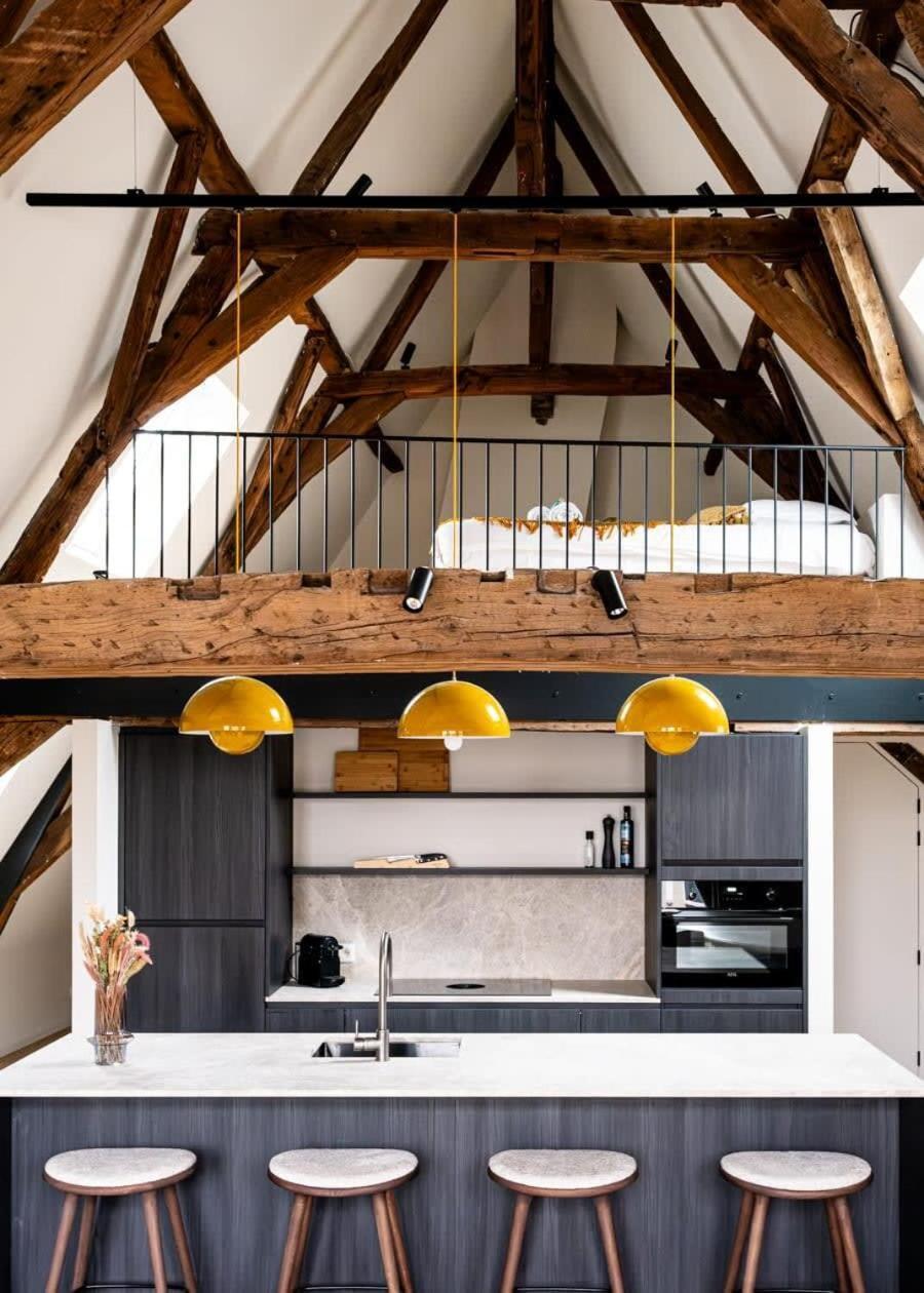 Huswell - City-view Loft With Wooden Beams And Mezzanine Ghent