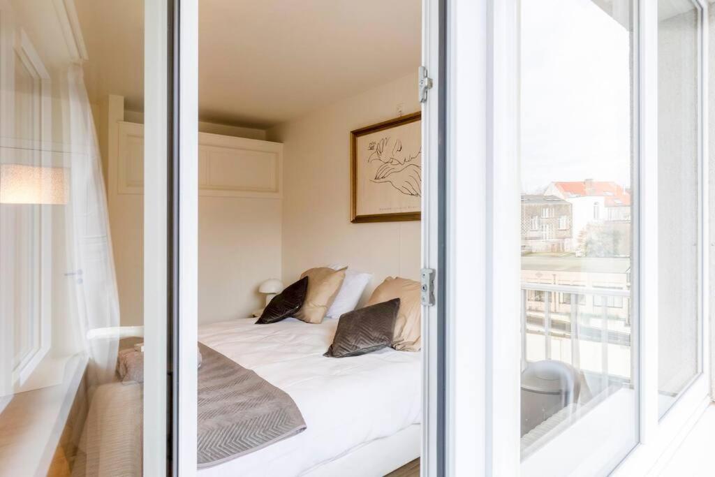 Luxury Leie View Apartment *