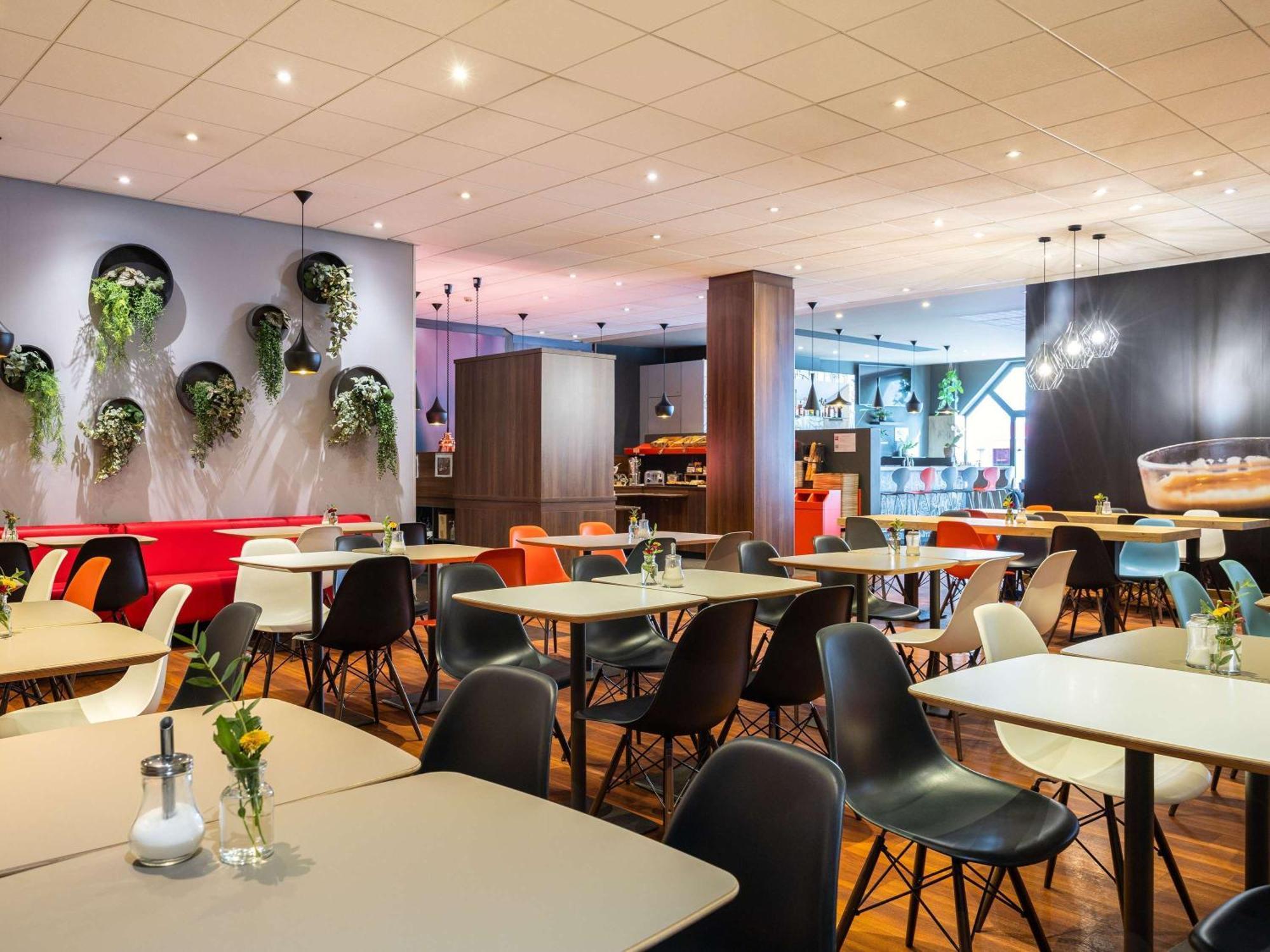 Hotel Ibis Centrum Opera 3*