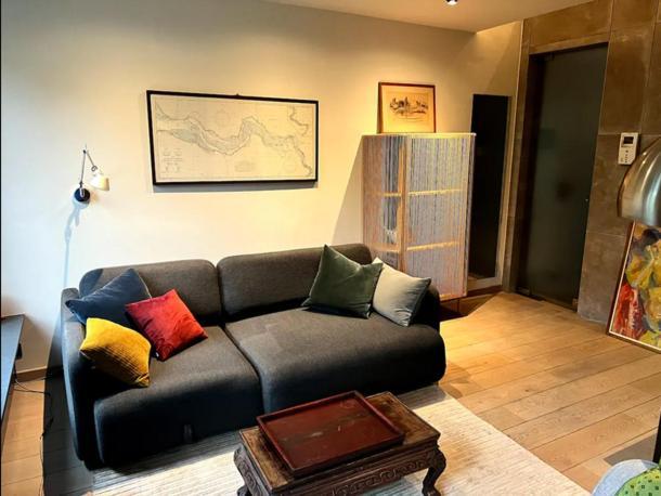 L'atique By Agelandkaai Be With Free Parking Ghent
