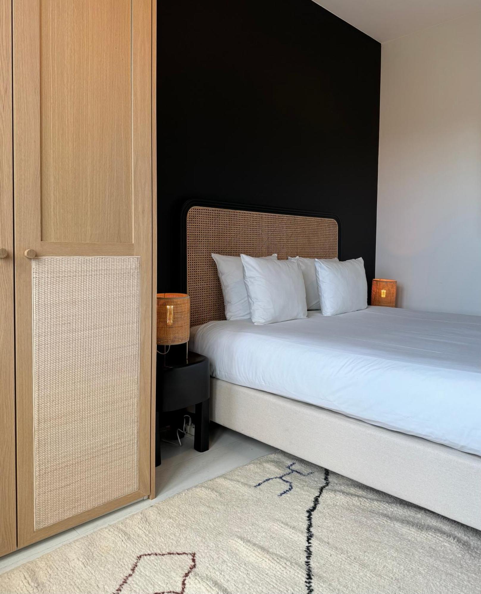 3 Luxury Design With Airconditioning, Close To St-pieters Station