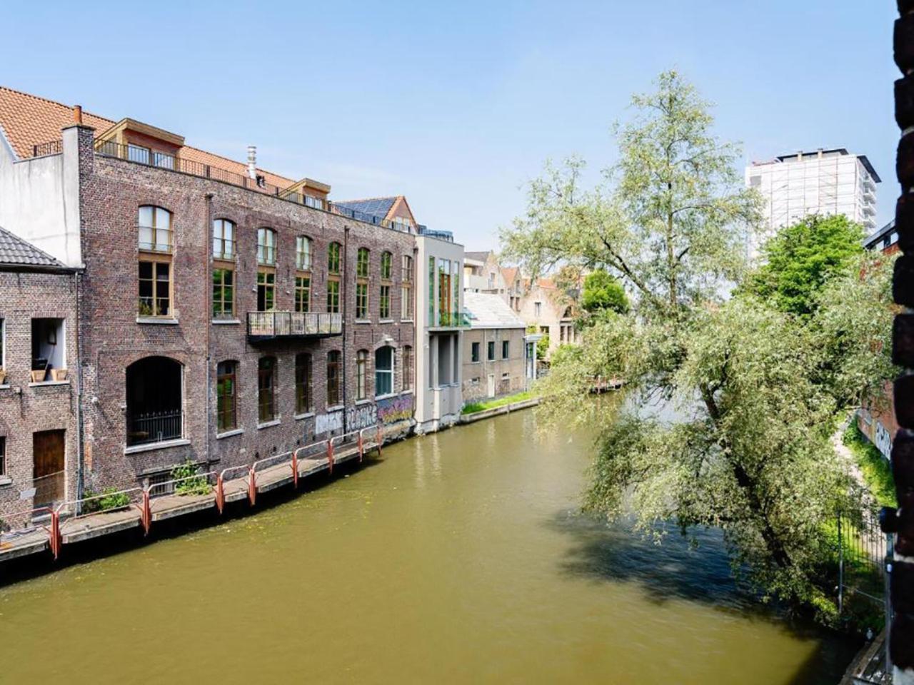 Budget By River *