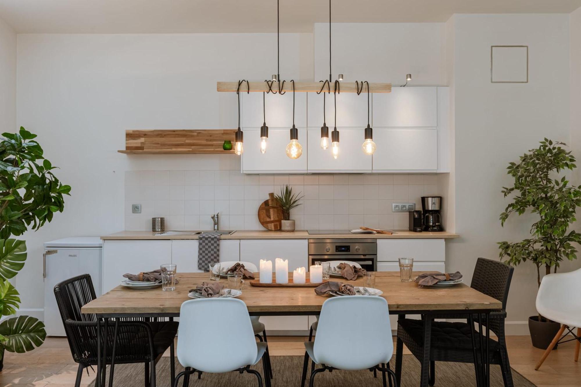 Huswell - Spacious In The Historic Center Of