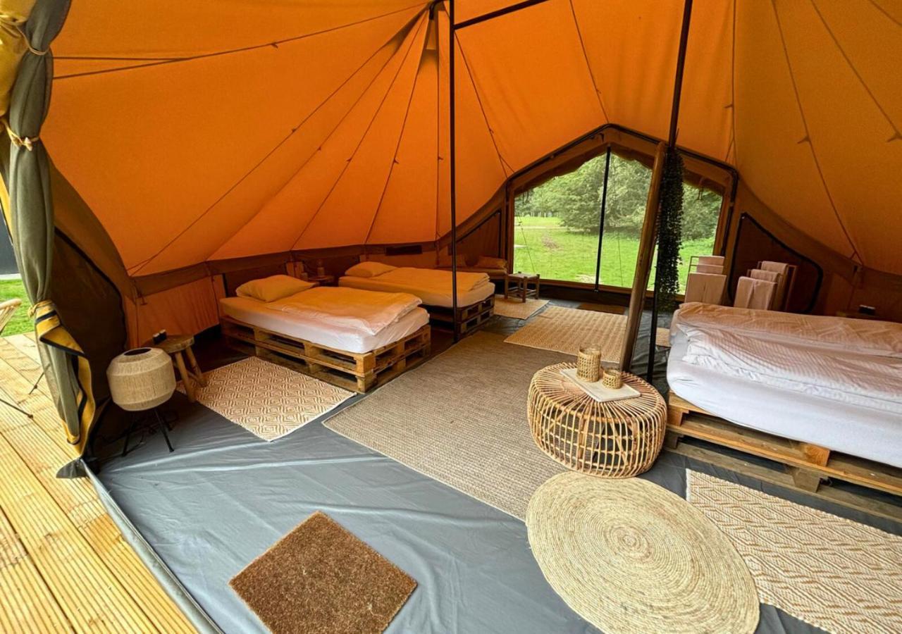 Campsite Glamping Bivak - Urban Gardens