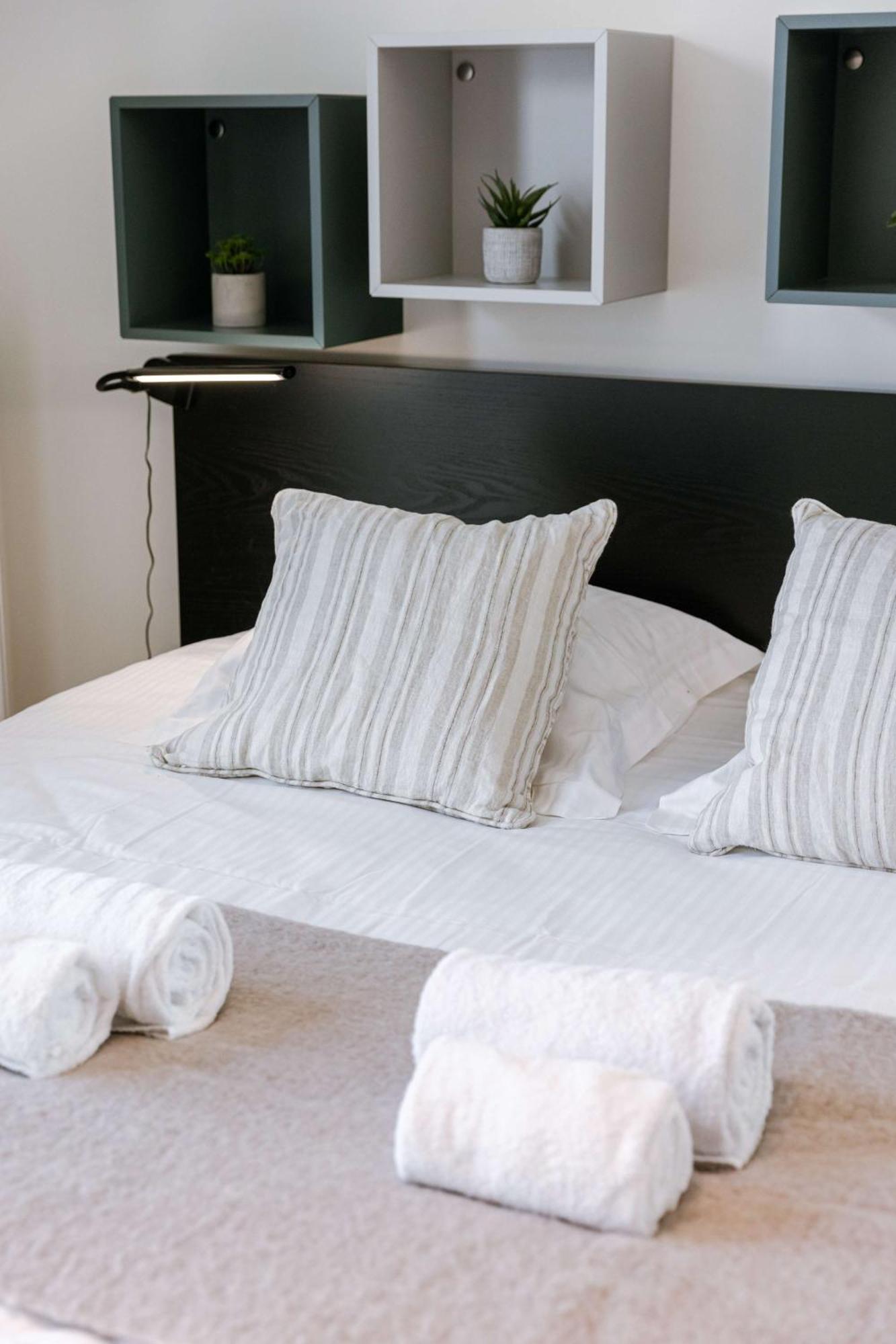 Huswell - Spacious In With Big Terrace Apartment Ghent