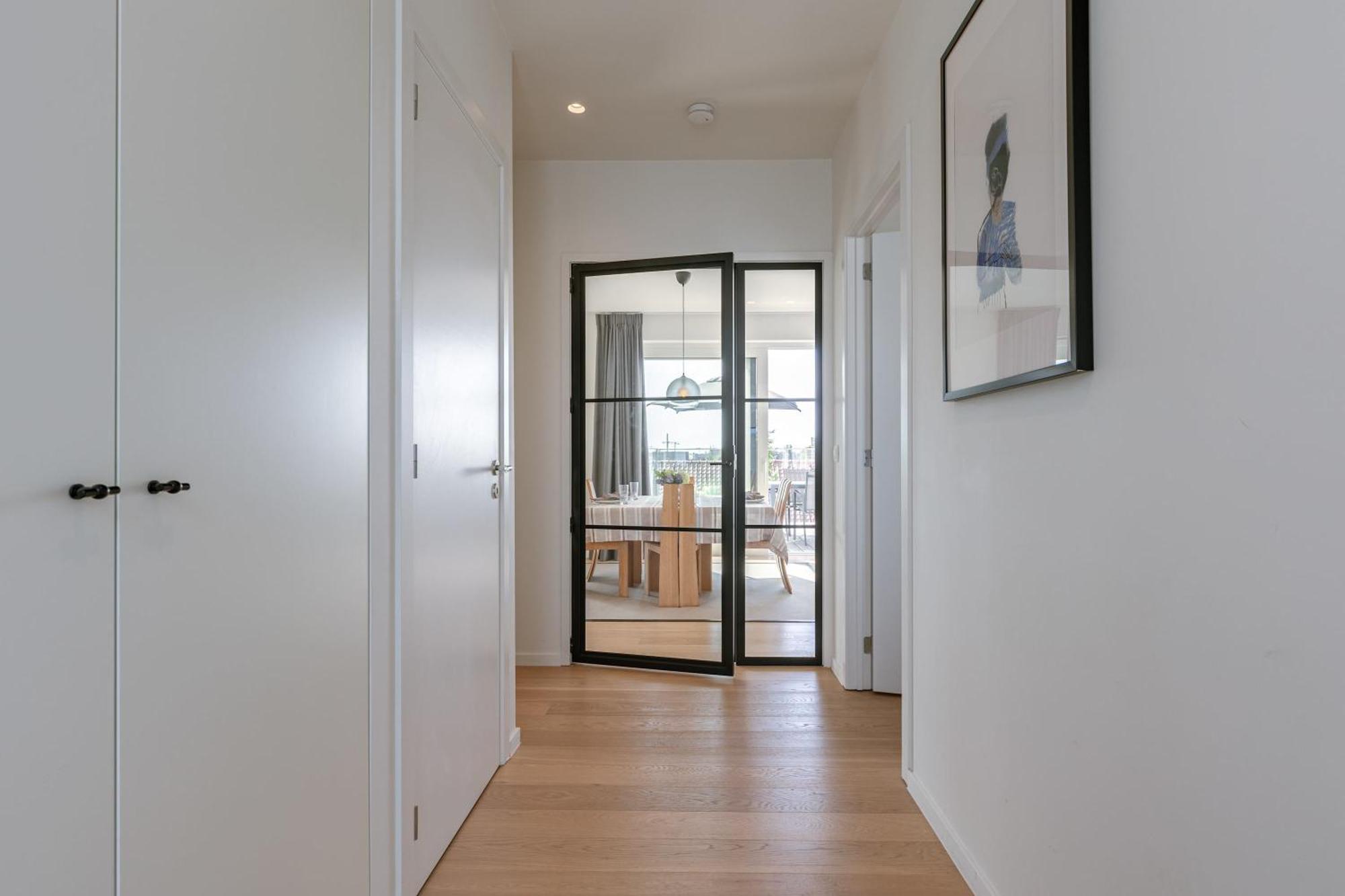 Huswell - Spacious In With Big Terrace Apartment Ghent