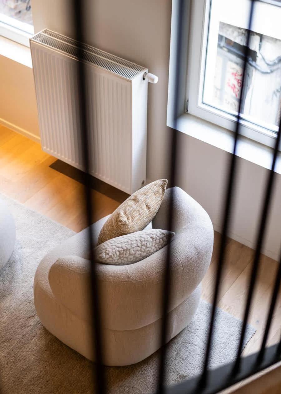 Huswell - Chic Duplex With High-quality Finishes In Center Ghent