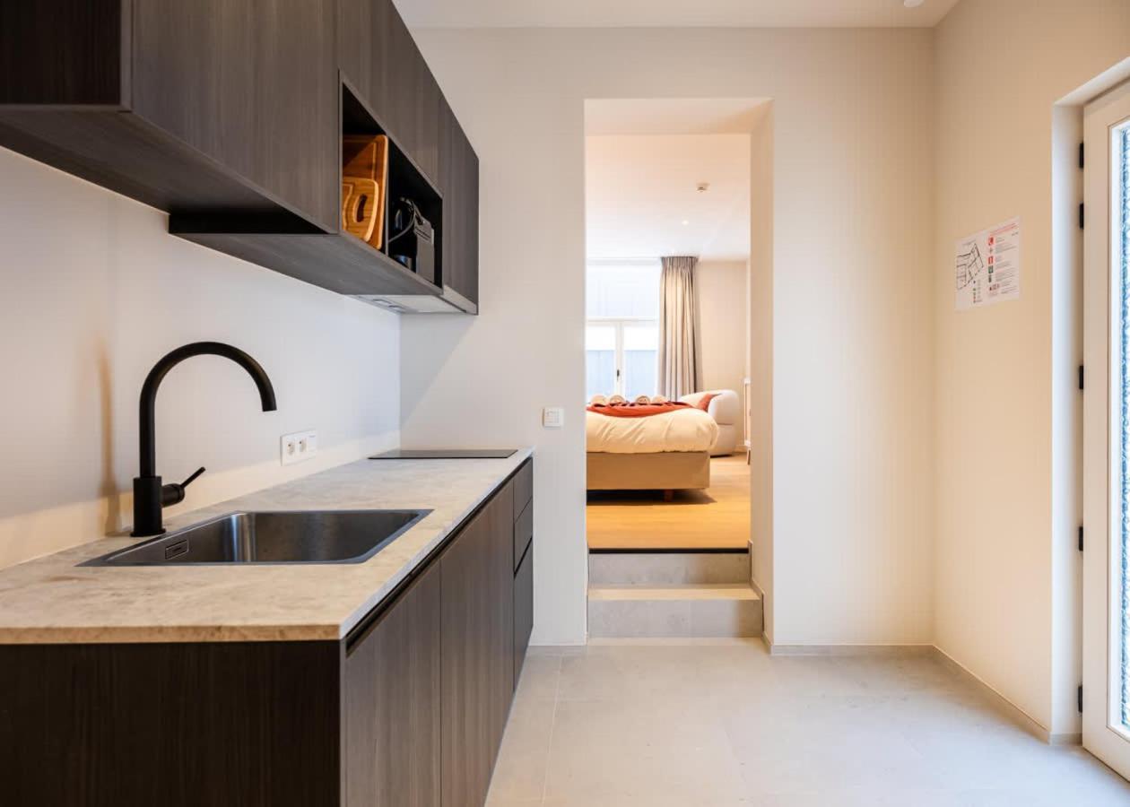 Apartment Huswell - Stylish In The Vibrant Heart Of