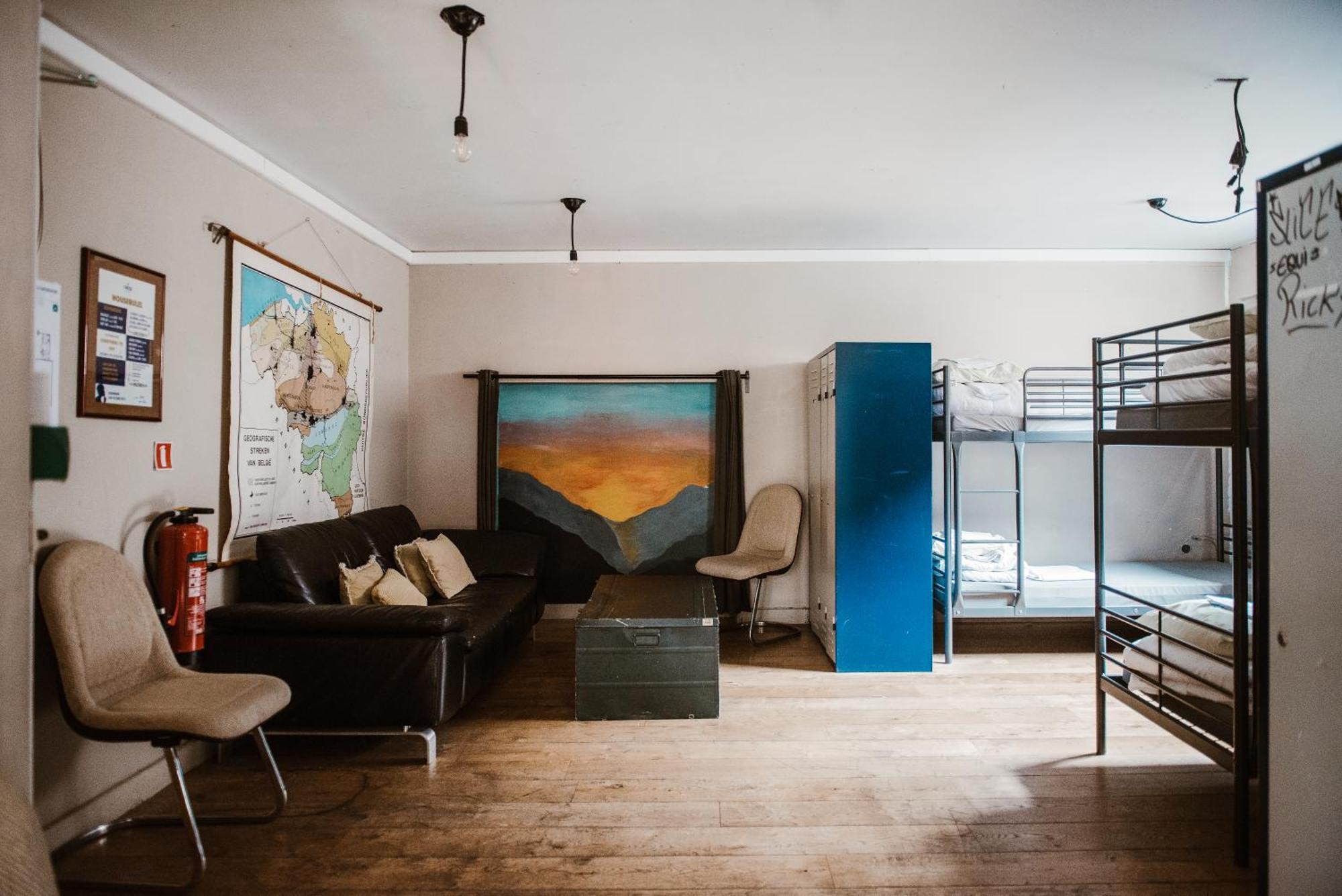 Treck Hostel *