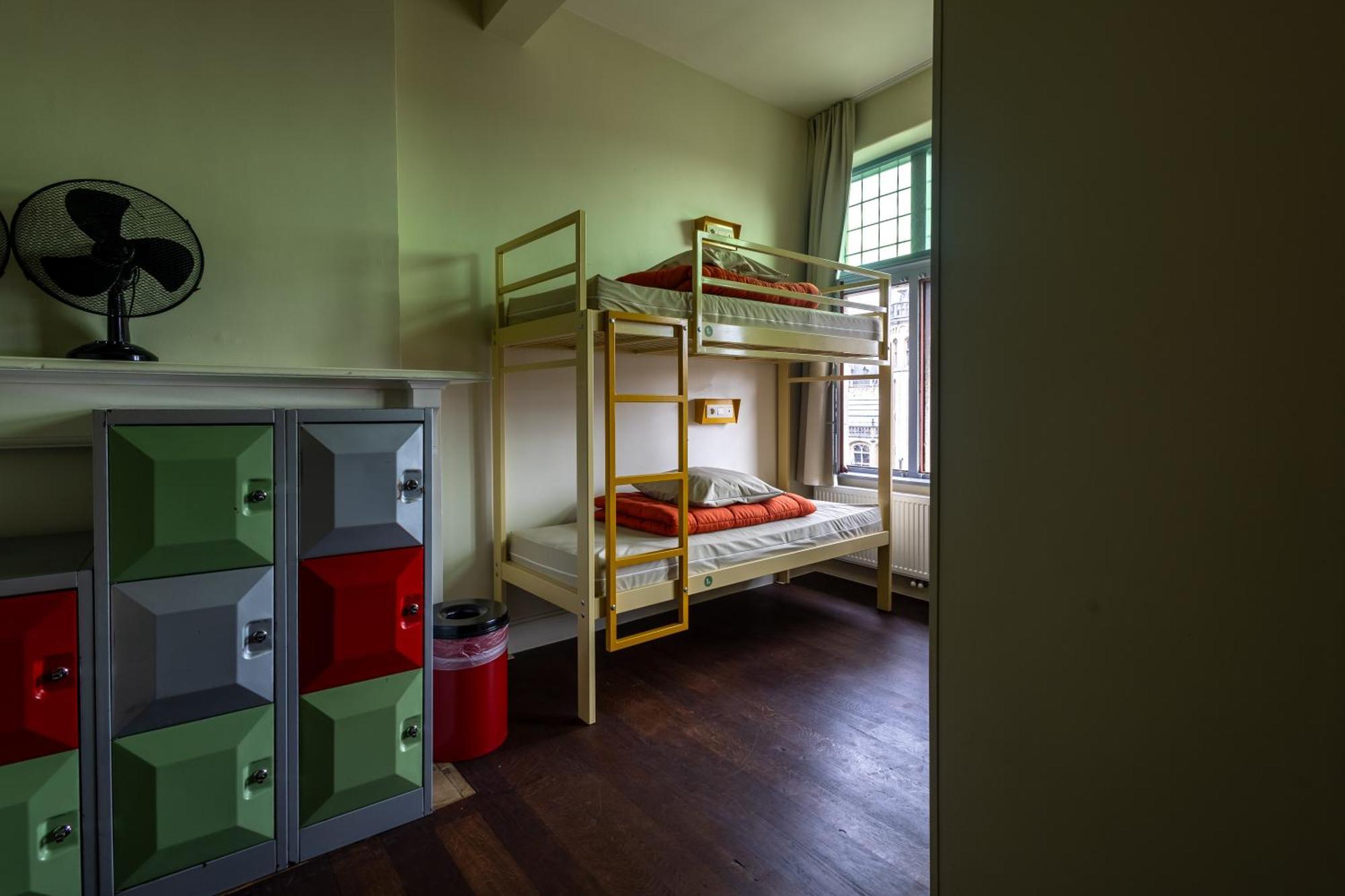 Uppelink Albergue *
