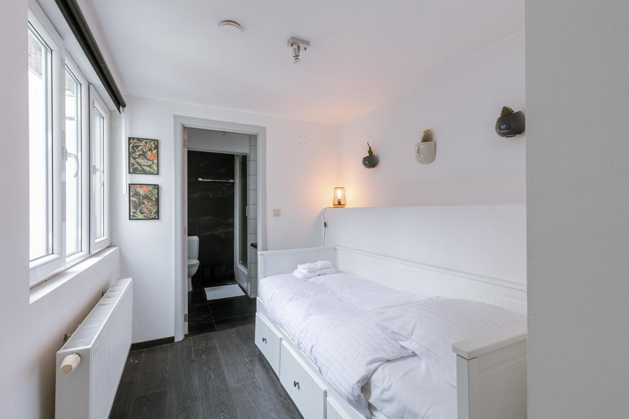 Apartment Unbeatable Location Explore On Foot! Ghent