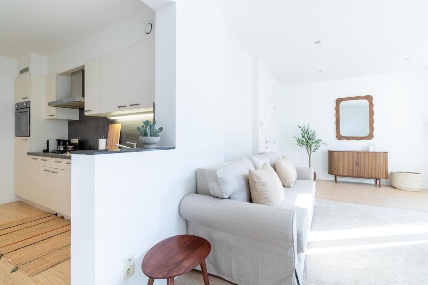 Bright, Spacious & Perfectly Located In The Heart Of