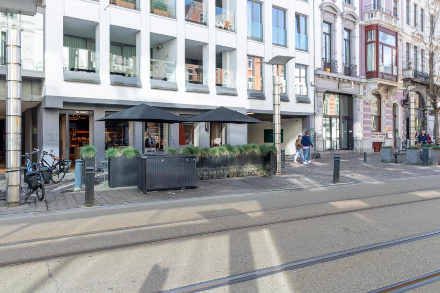 Bright, Spacious & Perfectly Located In The Heart Of Apartamento *