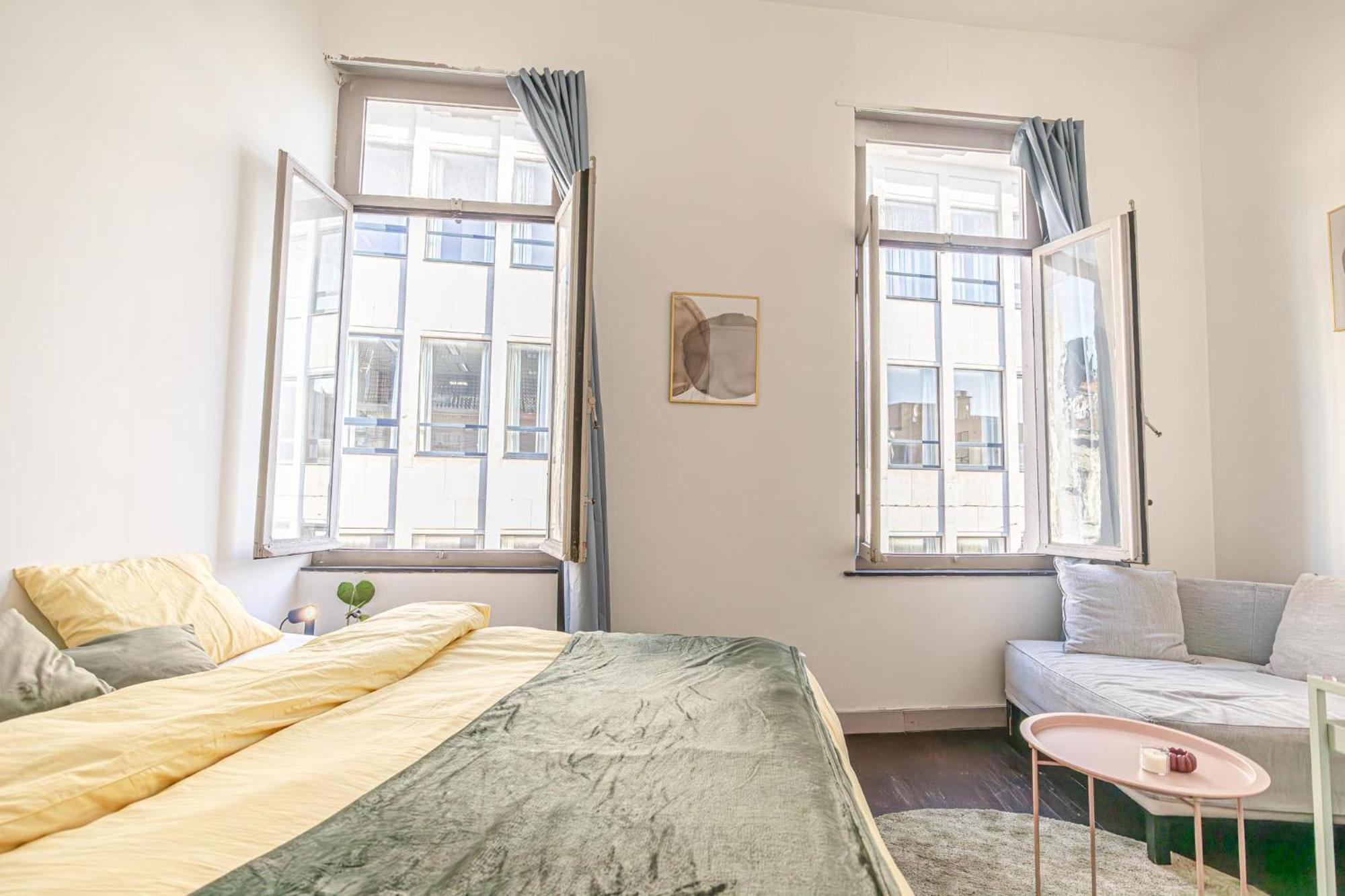 3 Lovely Comfortable At Heart Of Apartment Ghent