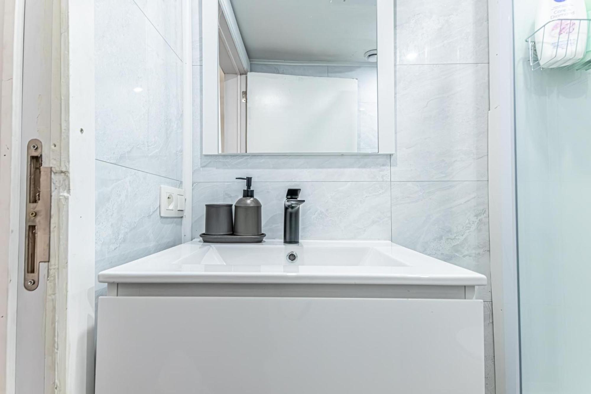 Apartamento 6 Stylish & Comfortable , Heart Of *