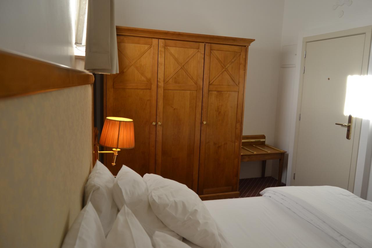 Hotel The Lord 2*